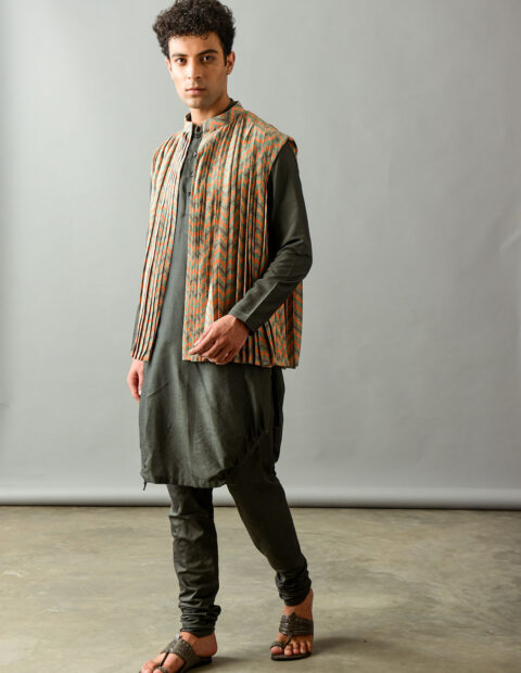 Grey kurta with corner cut drawstring edges