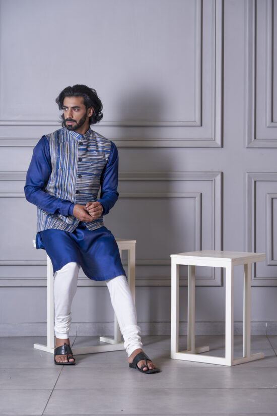 Blue churi sleeve kurta with stripe Nehru jacket set - Image 2